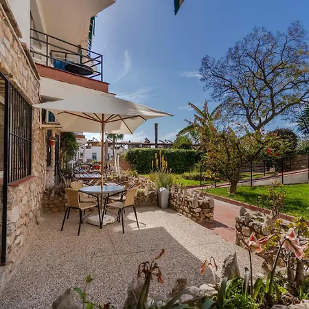 Apartamento Rentitspain Pequeno Paraiso Confort Y Piscina