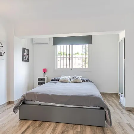 Rentitspain Pequeño Paraíso Confort Y Piscina Apartamento *