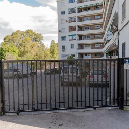 Rentitspain Pequeño Paraíso Confort Y Piscina * Torremolinos