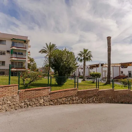 Rentitspain Pequeno Paraiso Confort Y Piscina *