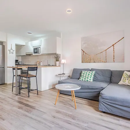 Rentitspain - - Pequeno Paraiso De Confort Con Piscina * Torremolinos