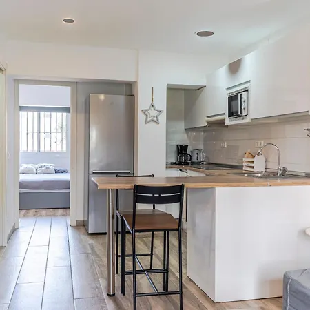 Rentitspain - - Pequeno Paraiso De Confort Con Piscina Daire