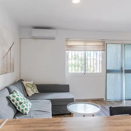 Rentitspain - - Pequeno Paraiso De Confort Con Piscina アパート